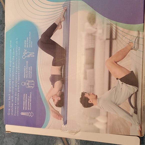 Multi-Level Back Stretching Device - Picture 3 of 6